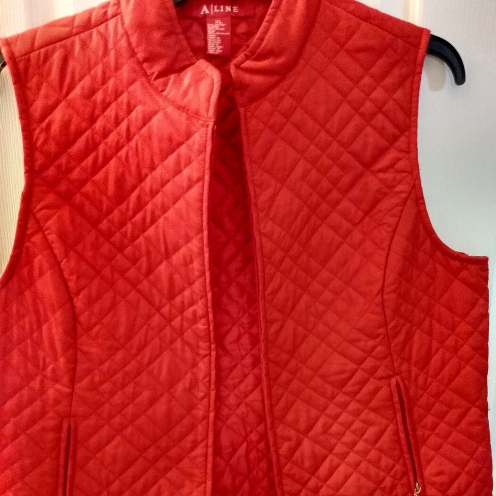 A LINE WOMEN VEST SIZE XL